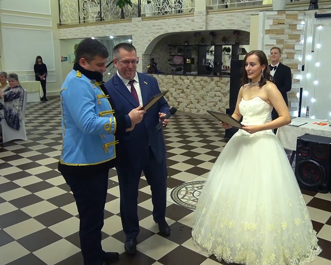 В Тюмени прошел благотворительный бал в стиле XIX века — фото 16